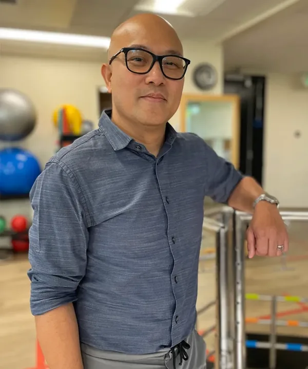 Portrait of Dr. Carlos Pineda III, Co-Founder, Physical Therapist at The PT People